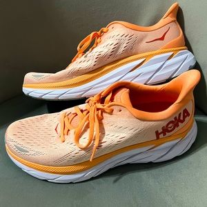 Hoka Clifton shoes 9.5